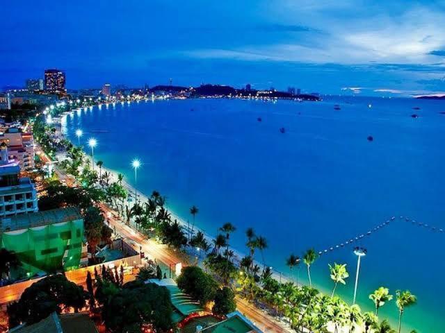 Centara Avenue 2 Bedrooms Pool View Pattaya Exterior foto