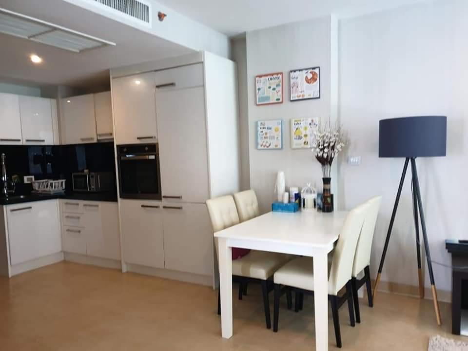 Centara Avenue 2 Bedrooms Pool View Pattaya Exterior foto